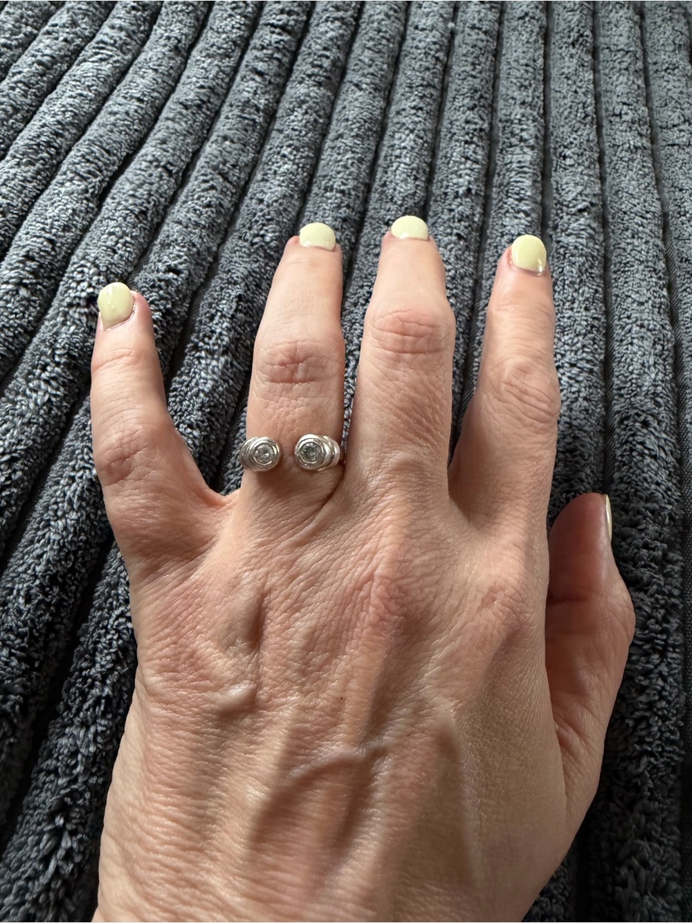 Modern Silver Tone Open Bypass Ring Clear Bezel Set Stones Minimalist Size 7 - Picture 2 of 5